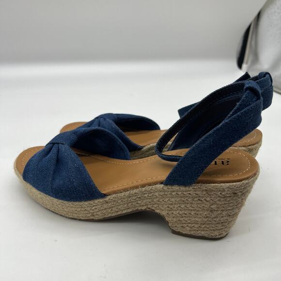 a.n.a Womens Dukes Heeled Sandals Denim Blue Size 9.5 - Picture 9 of 13